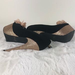Charlotte Russe Black & Champagne Heels